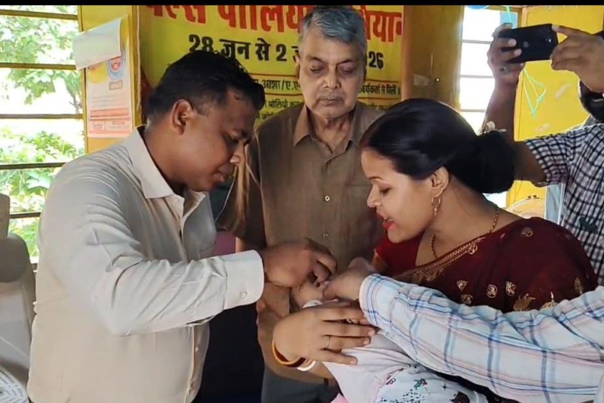 शेखपुरा में राष्ट्रीय पल्स पोलियो अभियान शुरू, 1.43 लाख बच्चों को पिलाई जाएगी पोलियो की दवा