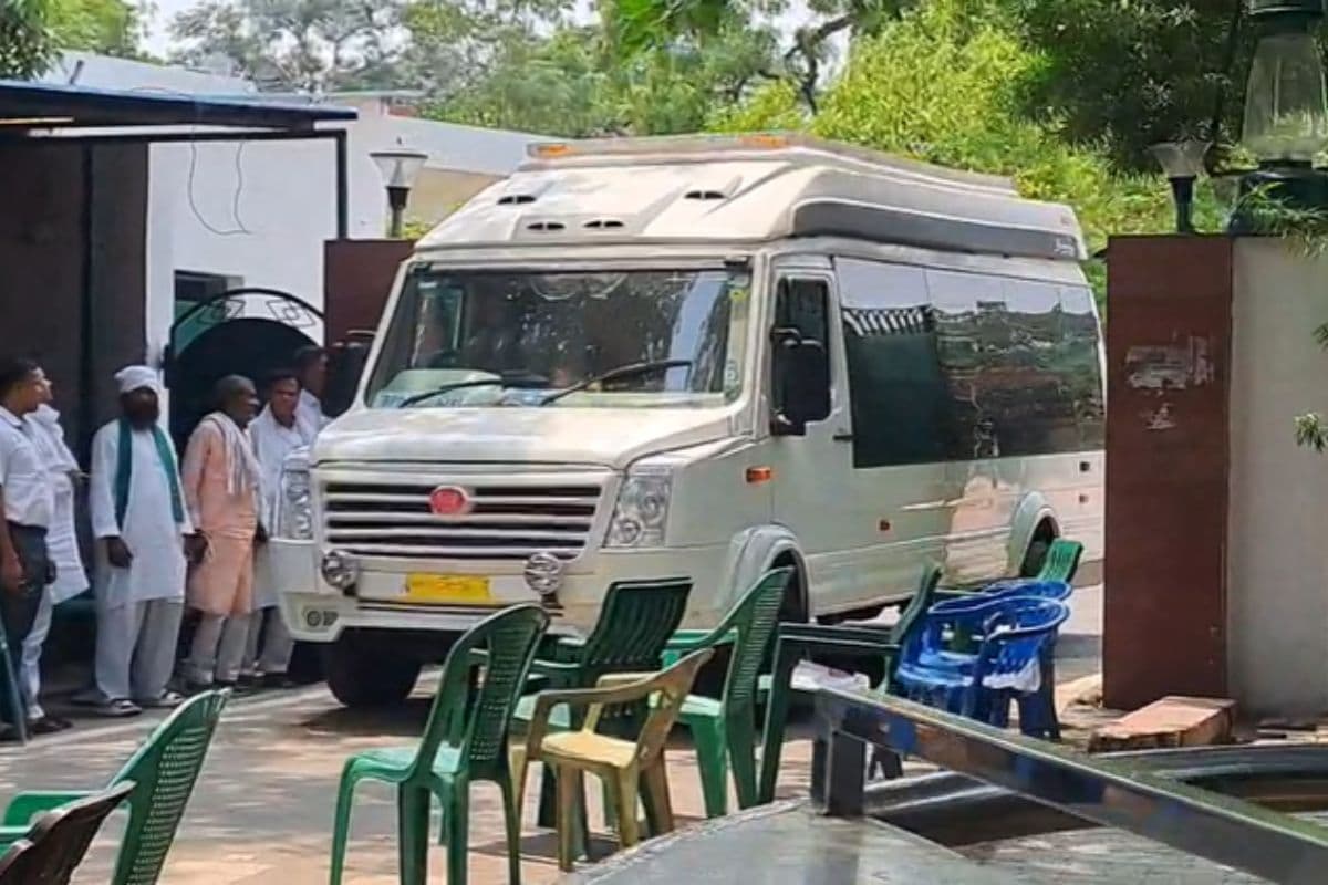 Lalu Yadav left Rabri residence without security