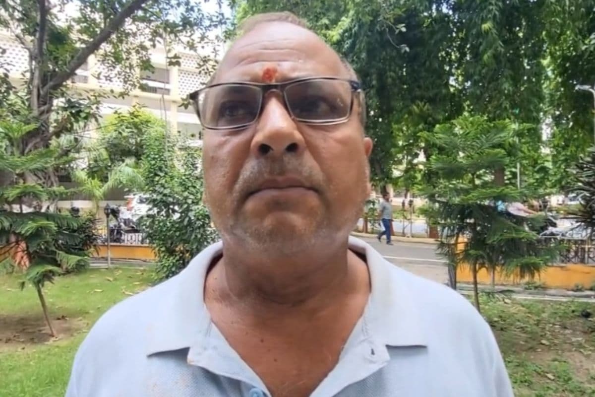 जमुआमा में अवैध मिट्टी खनन से तटबंध पर संकट, डीएम-एसपी से की शिकायत