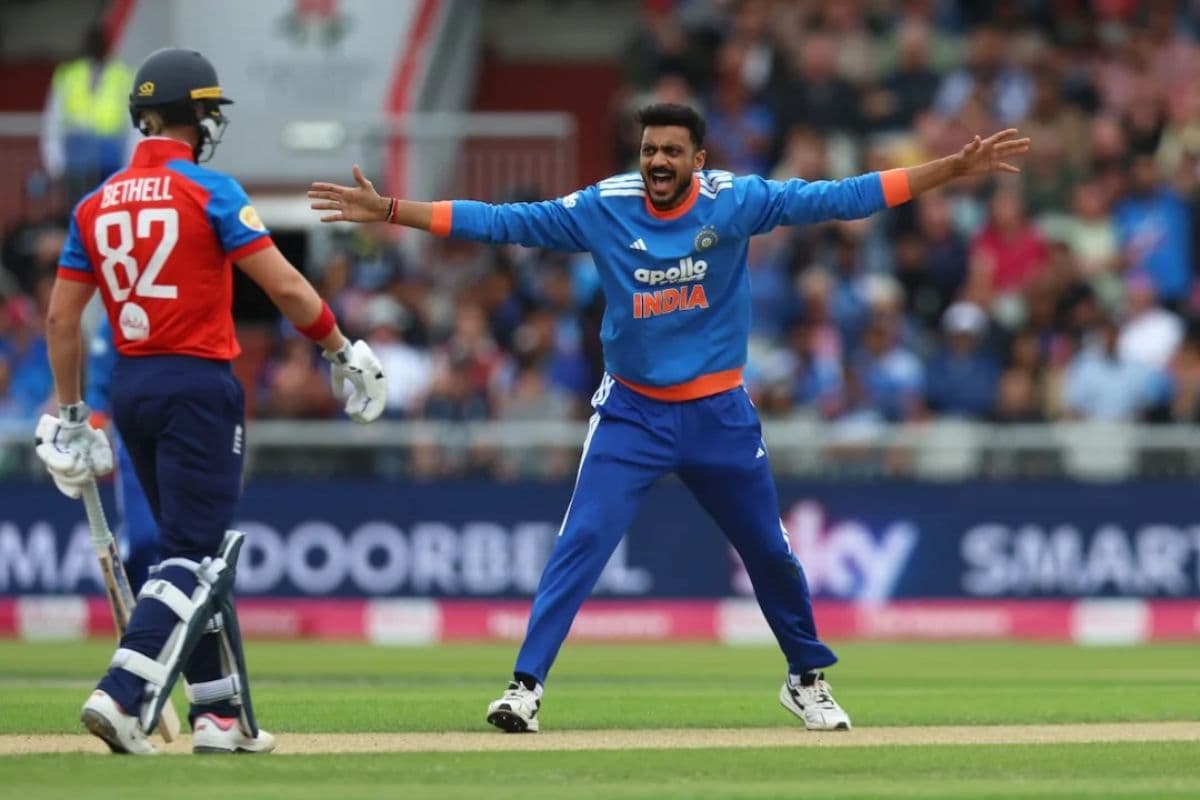 अक्षर पटेल का शतक पूरा, T20I क्रिकेट में ऐसा करने वाले भारत के पहले स्पिनर बने