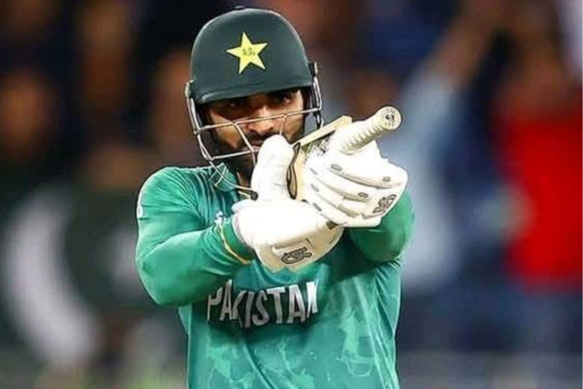 Asia Cup 2025 से पहले पाकिस्तानी बल्लेबाज ने लिया संन्यास, ‘रोज 150 छक्के’ लगाने का दावा कर टीम में ली थी एंट्री