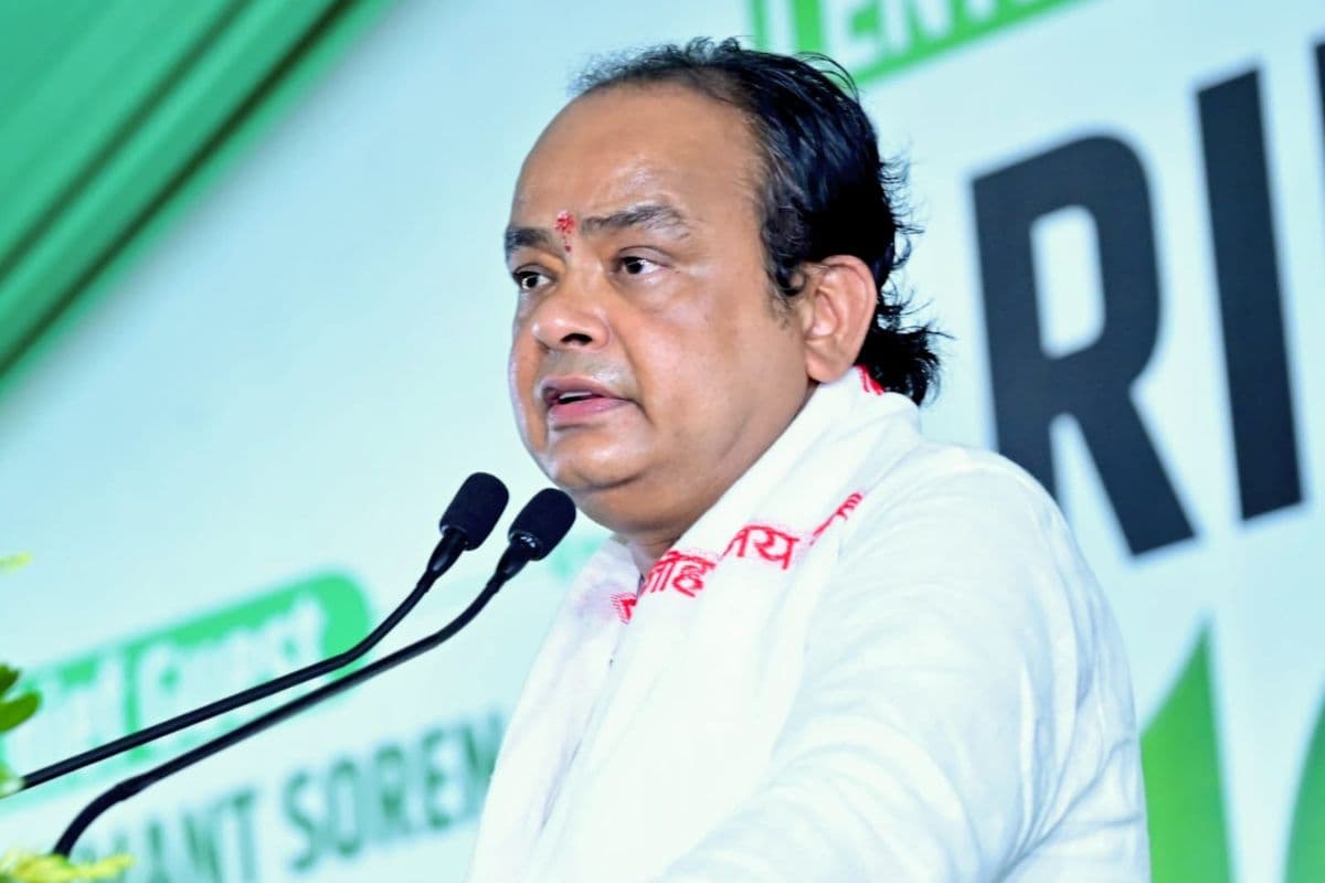 स्वास्थ्य मंत्री इरफान अंसारी को धमकी देने वाला युवक गिरफ्तार, आरोपी निकला डॉक्टर