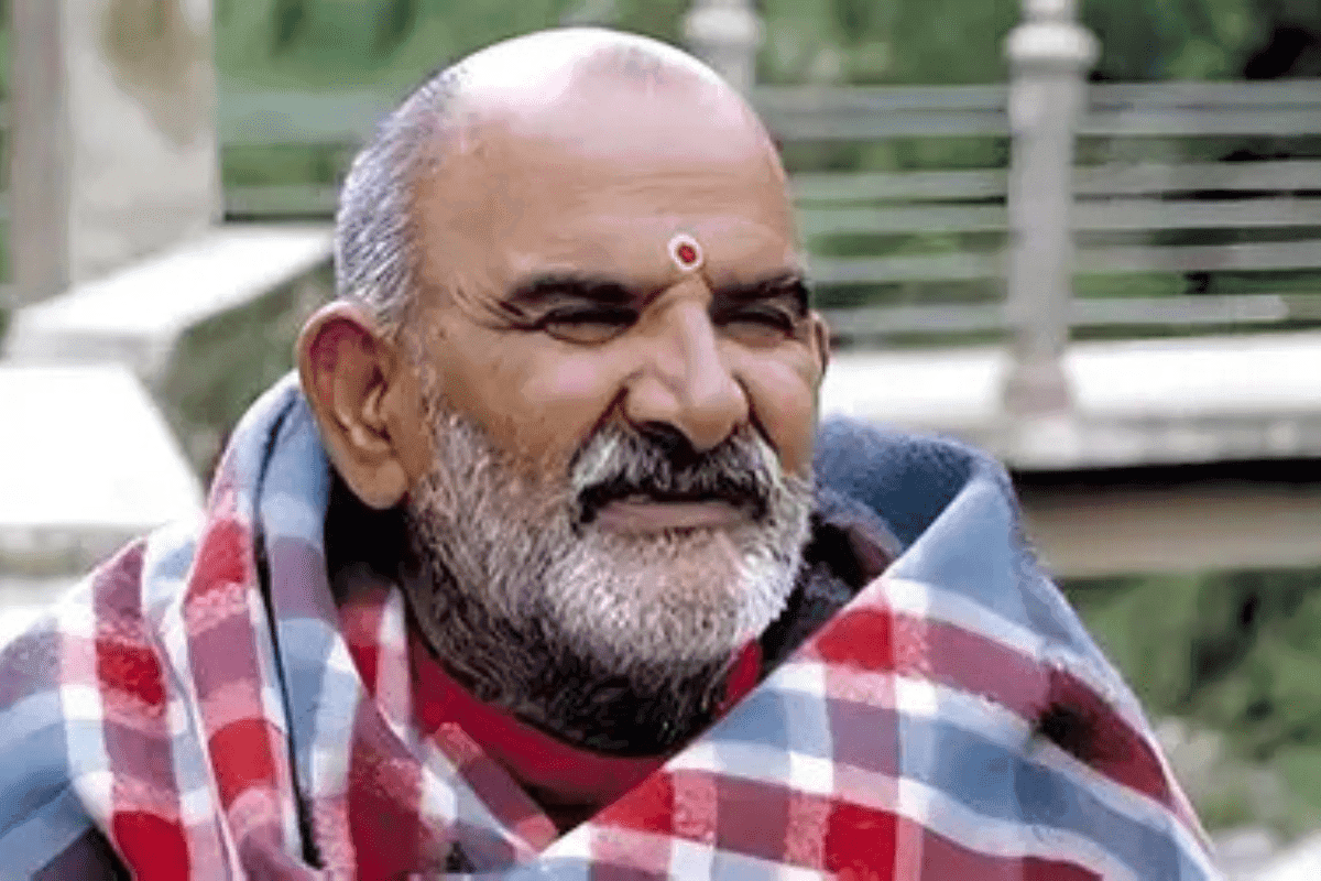 Neem Karoli Baba: नीम करोली बाबा के 5 जीवन मंत्र, अपनाएं और पाएं हर कदम पर सफलता
