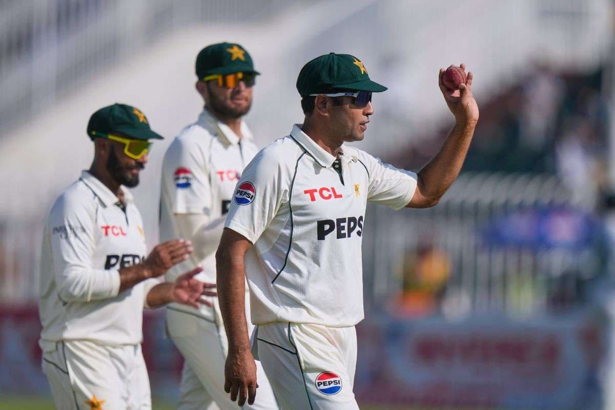 38 साल की उम्र में किया टेस्ट डेब्यू, पहले ही मैच में चटकाए 6 विकेट, पाकिस्तानी स्पिनर का वर्ल्ड रिकॉर्ड