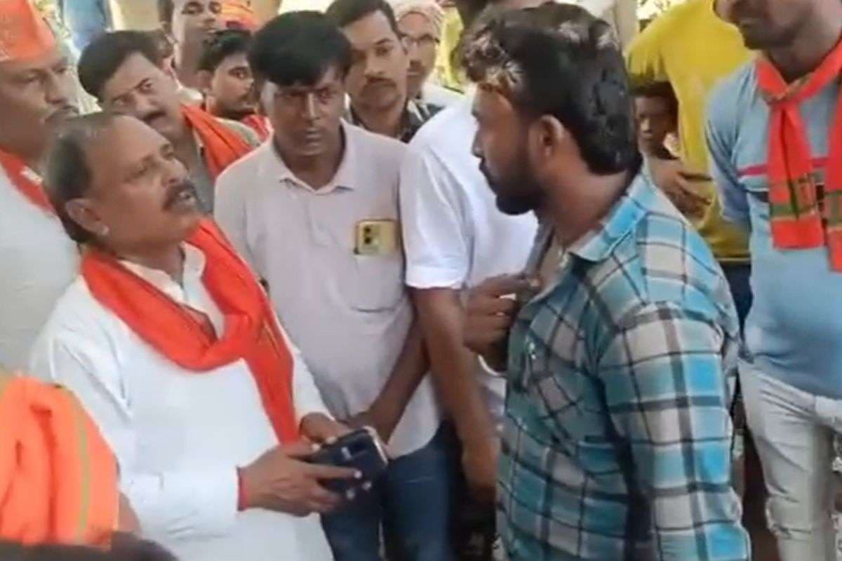 Bihar Election 2025: प्रचार करने गए BJP विधायक को गांव में घुसने से रोका, युवक ने पूछा- कितनी बार हमारे गांव आए आप