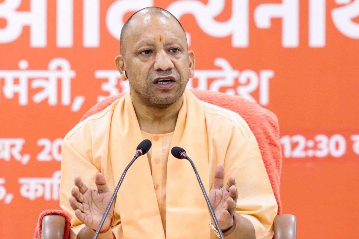 CM सीएम योगी का सख्त निर्देश, कहा- फील्ड में तैनाती का आधार होगा सिर्फ साफ छवि और ‘परफॉर्मेंस,