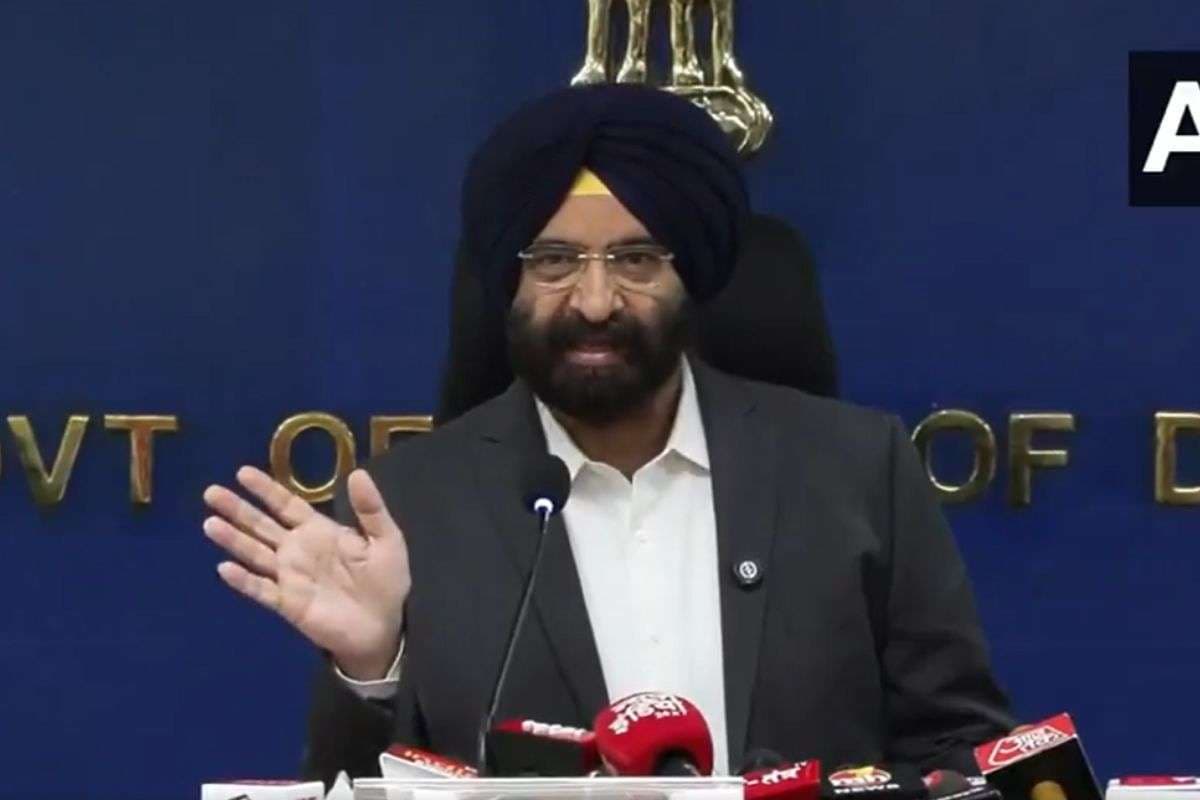 Delhi Pollution: दिल्ली प्रदूषण पर AAP-बीजेपी में भिड़ंत, सिरसा बोले- पंजाब सरकार ने पराली जलाने पर किया मजबूर