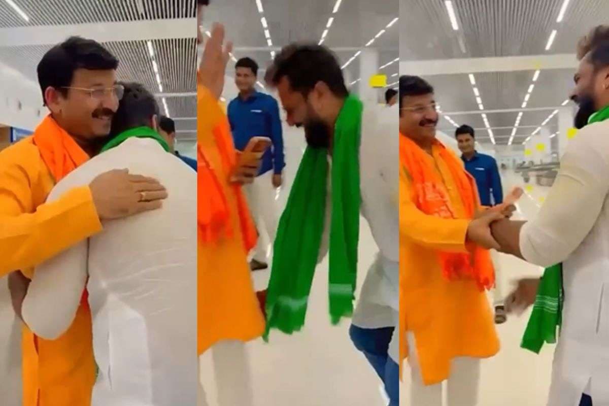 Bihar Elections 2025: खेसारी लाल यादव ने मनोज तिवारी के छुए पांव, फिर एयरपोर्ट पर चुनाव को लेकर क्या हुई बातचीत?