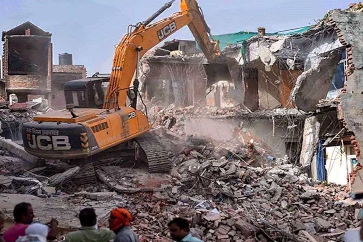 Bihar News: बिहार में 1 दिसंबर को यहां चलेगा बुलडोजर, बनाई गई 9 टीमें, सम्राट चौधरी का एक्शन मोड ऑन