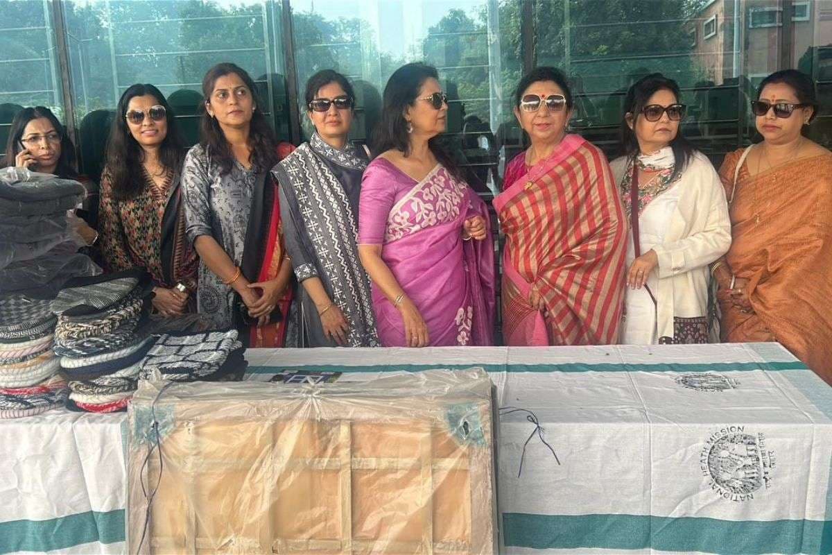 Bihar: सेवा, संवेदना और संकल्प: बिहार मानसिक स्वास्थ्य संस्थान में IAS अधिकारी की पत्नी संघ ने मरीजों को वितरित किए कंबल एवं बोर्ड गेम