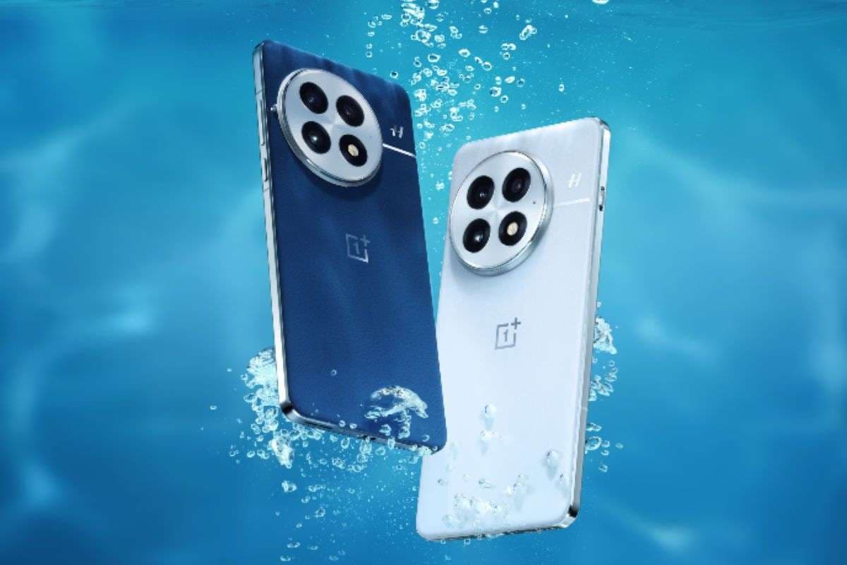 OnePlus 15 के लॉन्च से पहले OnePlus 13 हुआ सस्ता, अभी खरीदें या करें नये मॉडल का इंतजार?