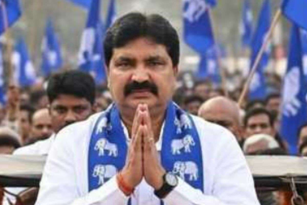 गोपालगंज में जड़ जमाये भू-माफियाओं को एक बड़े नेता का संरक्षण, नेटवर्क को खंगालने में जुटी है पुलिस