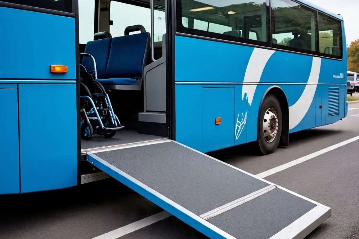 Bihar Special Bus: बिहार में अब दिव्यांगों के लिये चलाई जायेगी स्पेशल बसें, जानिये क्या कुछ मिलेगी सुविधाएं