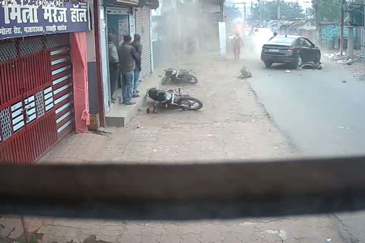 Patna Accident: दानापुर में बेकाबू कार का आतंक, ड्राइवर मरीन ड्राइव की ओर फरार, CCTV फुटेज खंगाल रही पुलिस