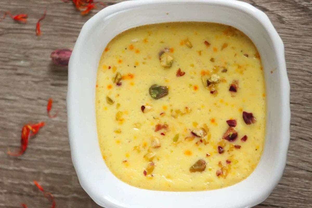 Bhapa Doi Recipe: घर पर बनाएं बंगाली स्टाइल क्रीमी और स्पॉन्जी मीठा भापा दोई, आसान स्टेप्स में
