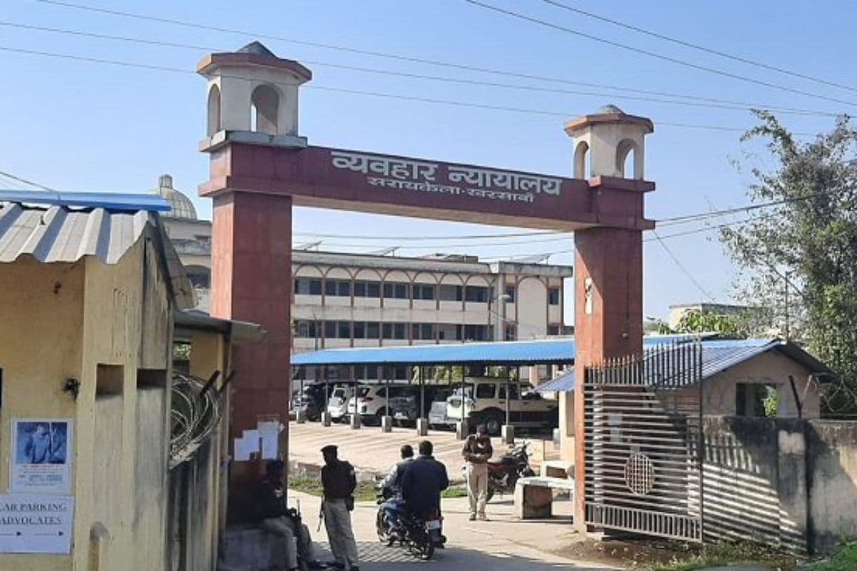 Saraikela: नाबालिग का यौन शोषण करने वाले आरोपी को 22 साल का सश्रम कारावास