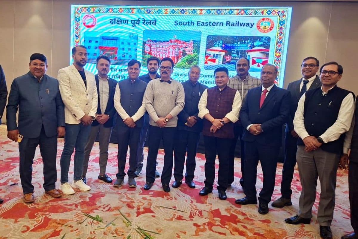 रेलवे की बैठक में गूंजा Gumla को रेल से जोड़ने का मामला, सांसद सुखदेव भगत ने कर दी ये डिमांड