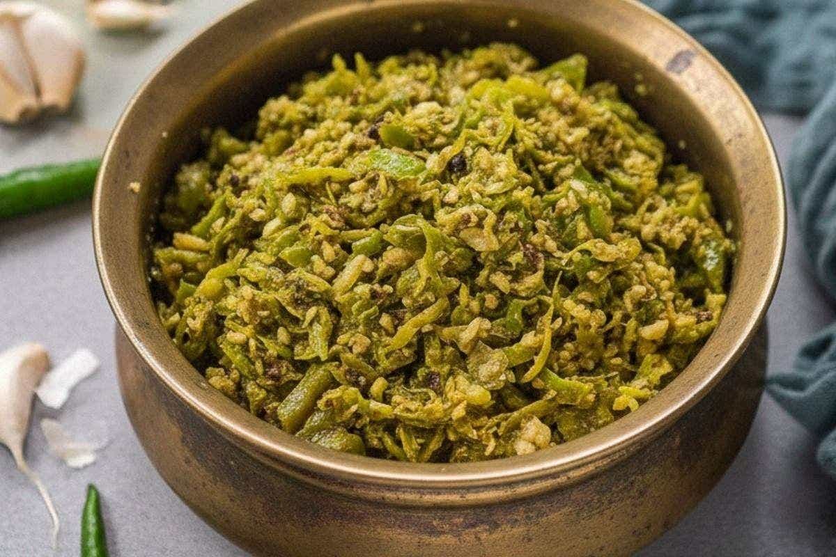 Thecha Recipe: हरी मिर्च और लहसुन से बनाएं तीखा महाराष्ट्रीयन ठेचा, स्वाद ऐसा कि खाना दोगुना हो जाए