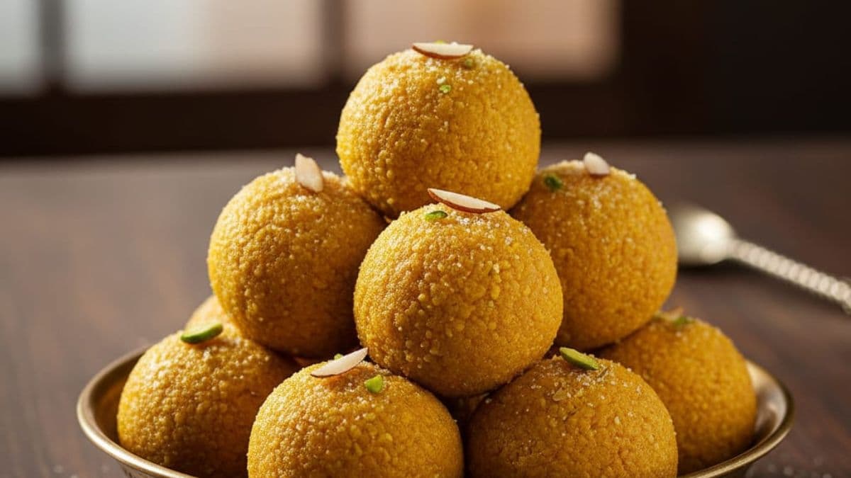 besan ke laddu