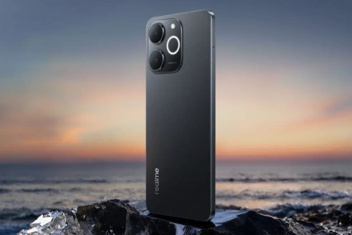 6300mAh की बैटरी के साथ लॉन्च हुआ Realme P4 Lite, देखें अन्य फीचर्स और कीमत