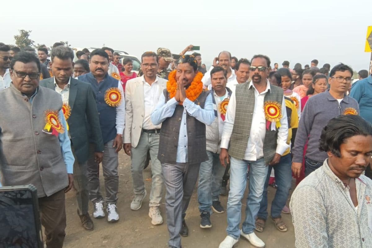 Kharsawan: वार्षिक मिलन समारोह में तांती उपनाम वालों ने की SC आरक्षण की मांग