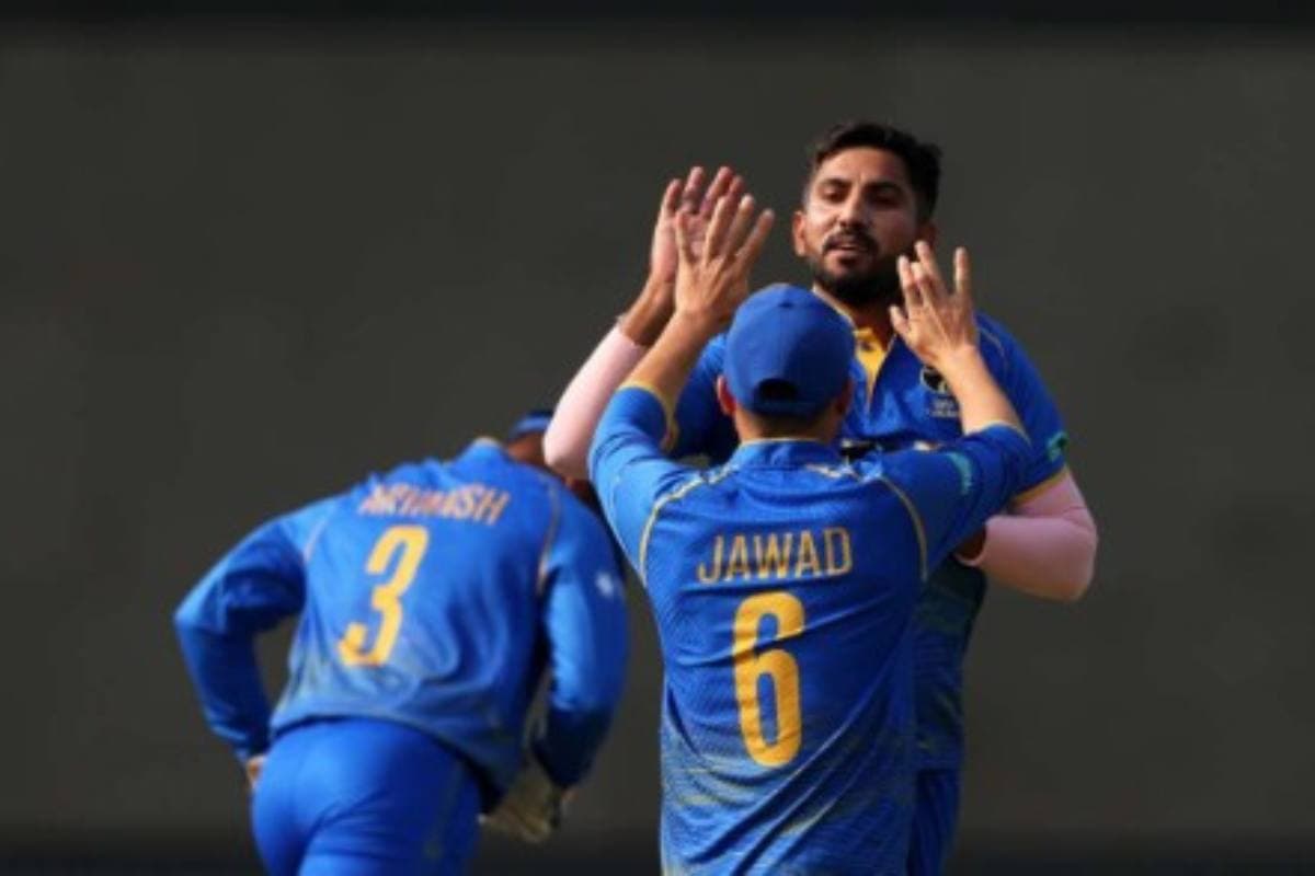 जुनैद सिद्दीकी ने पंजा खोल रचा इतिहास, यूएई की धमाकेदार जीत