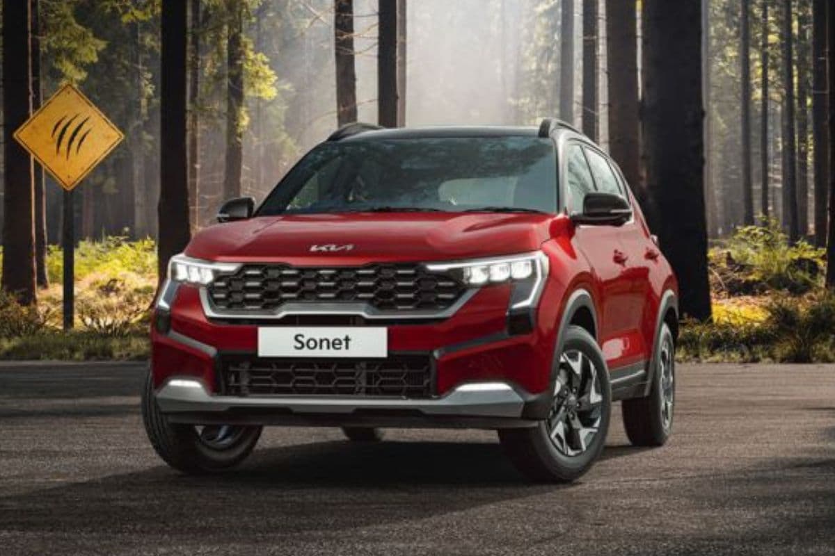 2026 Kia Sonet लॉन्च, नए वेरिएंट के साथ मिलेगा नया कलर ऑप्शन