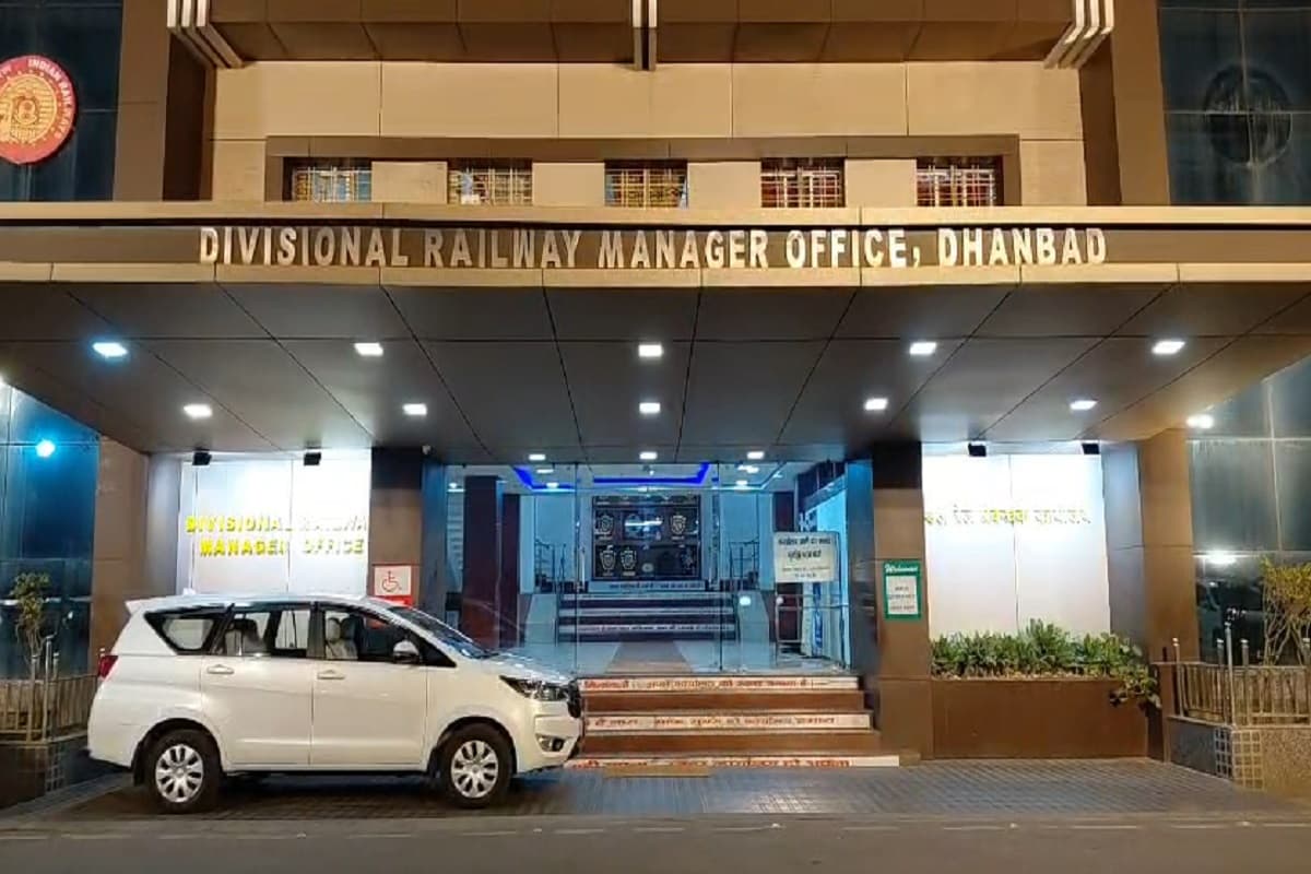 50,000 रुपये घूस ले रहे थे इंजीनियर साहब, सीबीआई ने मार दिया छापा! चले गए जेल