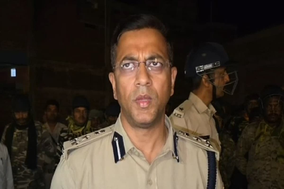 गढ़वा के रमकंडा में रामनवमी जुलूस के दौरान फिर बढ़ा तनाव, पुलिस ने दागे आंसू गैस के गोले