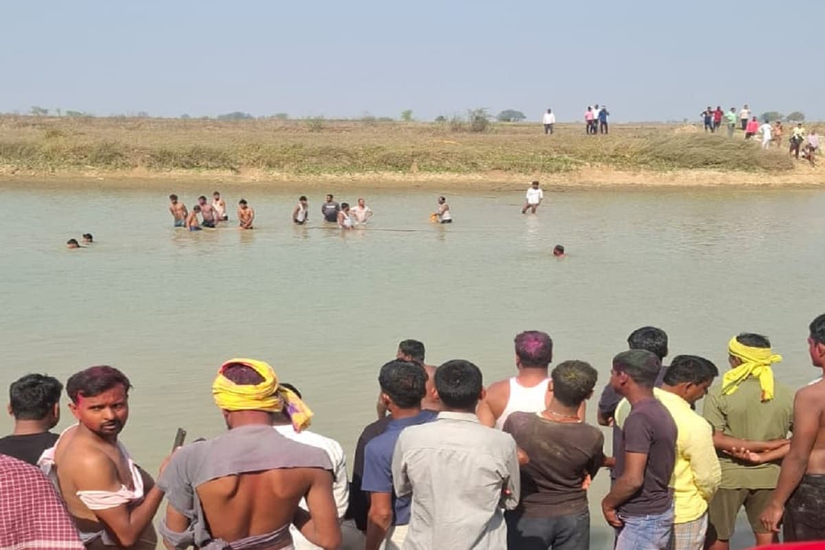 गिरिडीह के त्रिवेणी संगम में डूब गए दो बच्चे, होली खेलने के बाद गए थे नहाने