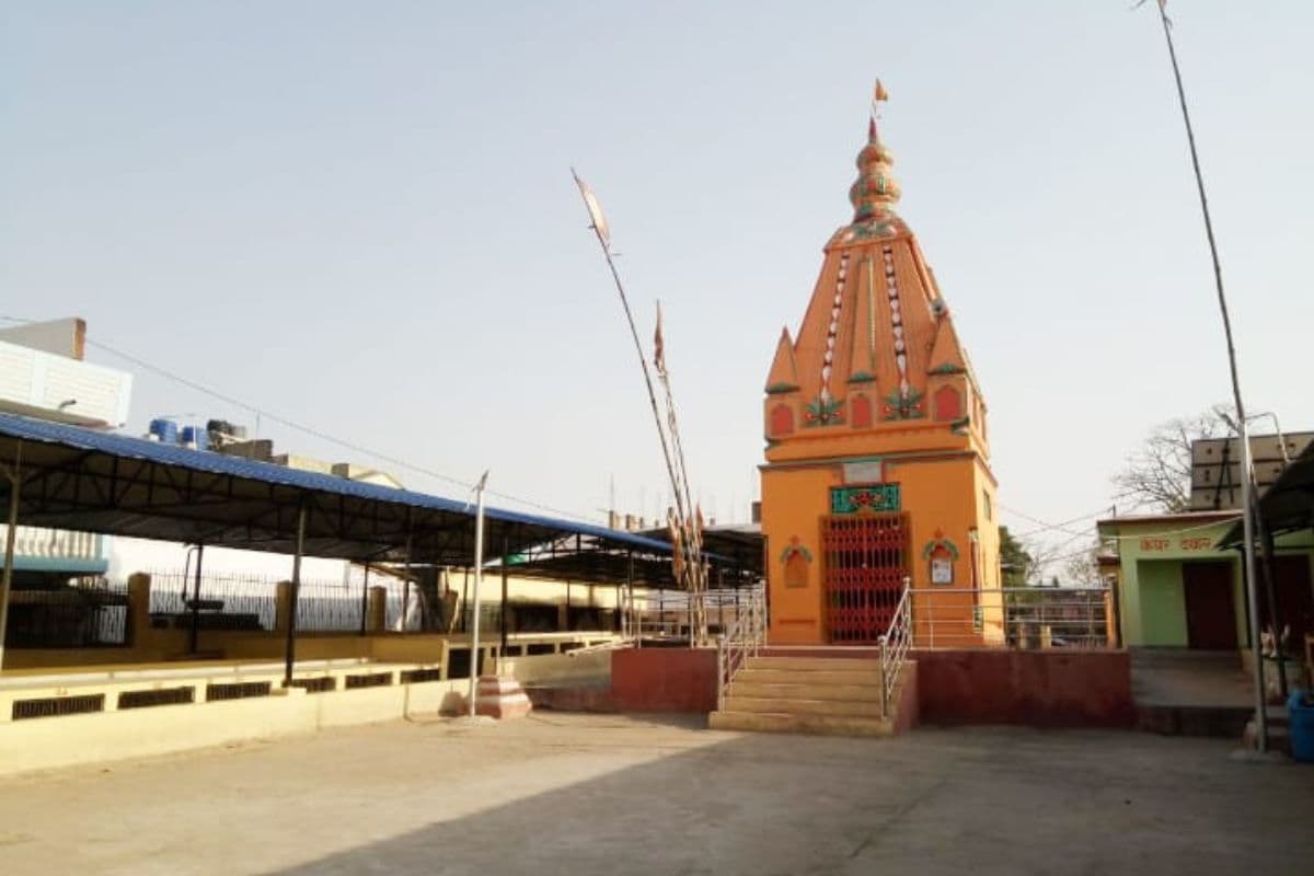 Gumla: 59 साल पुराना है पवनपुत्र संघ के अखाड़ा का इतिहास, मशाल की रोशनी में होता था खेल