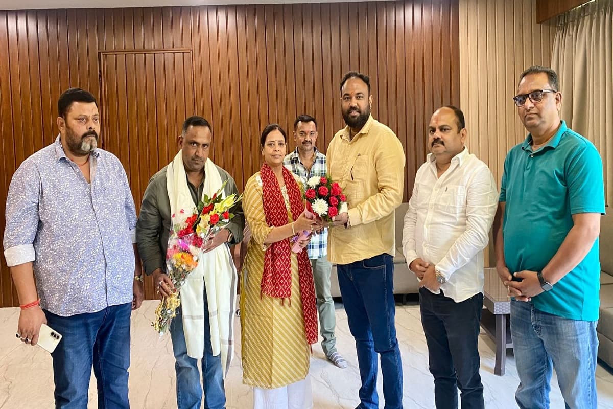 मानगो के डिप्टी मेयर ने मेयर सुधा गुप्ता से की मुलाकात, विकास पर हुई विस्तार से चर्चा