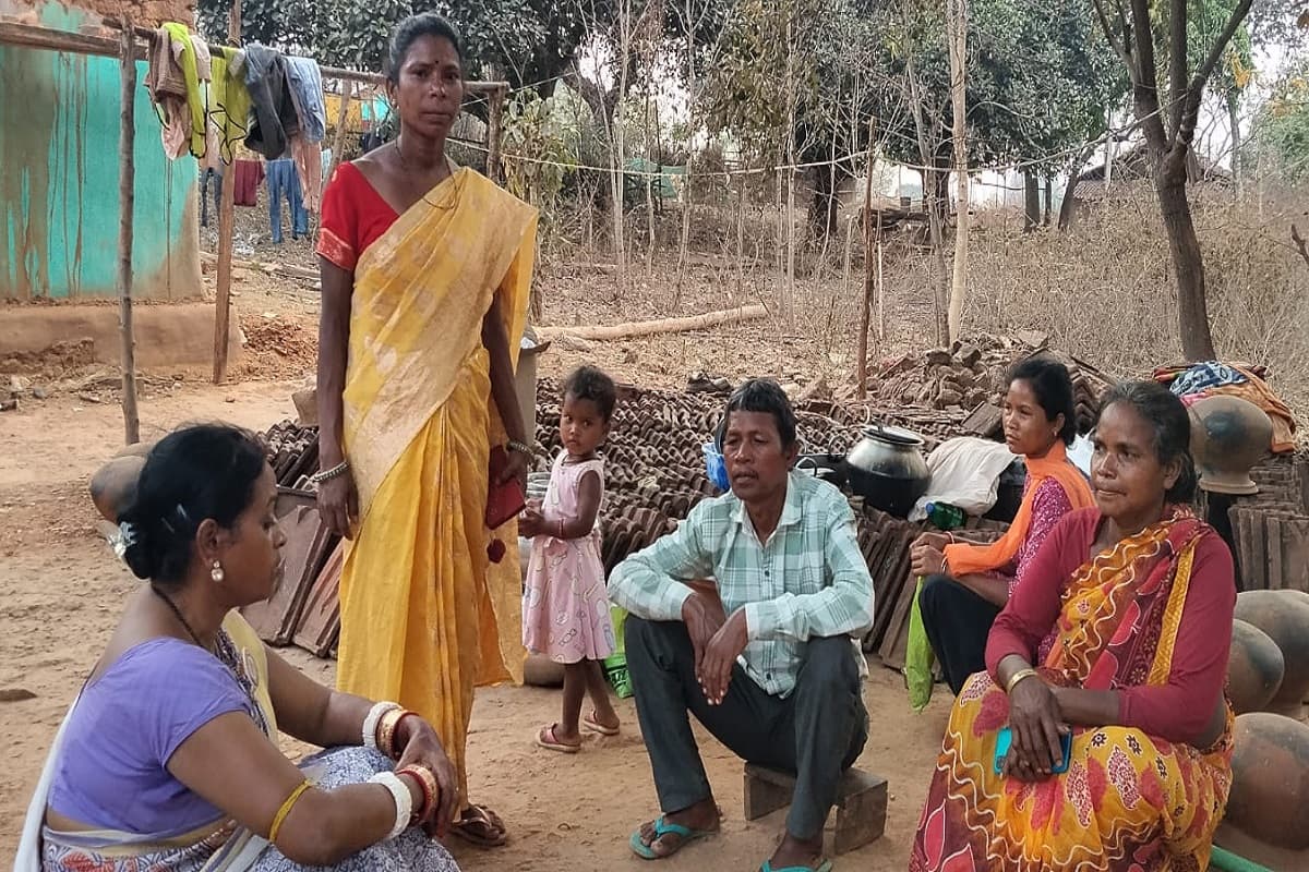 तमिलनाडु में 6000-6000 देकर छूटीं नोवामुंडी की 7 नाबालिग बच्चियां, परिजनों को बताईं दास्तान