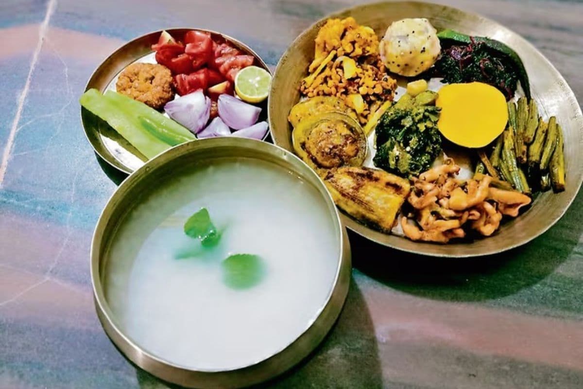 Saraikela: ओड़िया समुदाय के लोग 20 मार्च को मनाएंगे ‘पखाल दिवस’, पारंपरिक भोजन का उठाएंगे आनंद