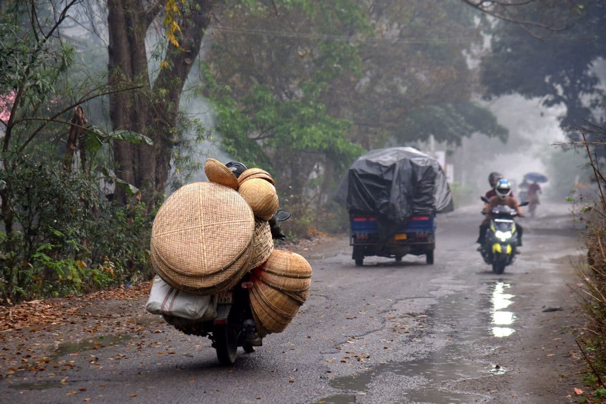 12–18 मार्च तक कई राज्यों में भारी बारिश, 4 से 5 डिग्री तक गिर सकता है पारा