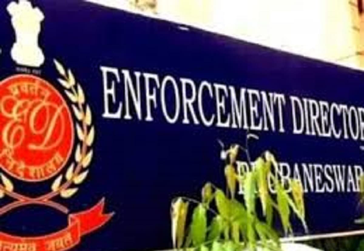 बंगाल में ED की ताबड़तोड़ कार्रवाई, सोने के कारोबारी समेत 10 जगहों पर छापेमारी