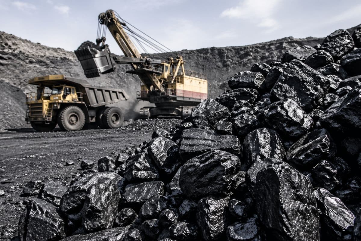 Dhanbad: कोयला पेंशन फंड पर गहराया संकट, हर साल 7240 करोड़ रुपये का घाटा