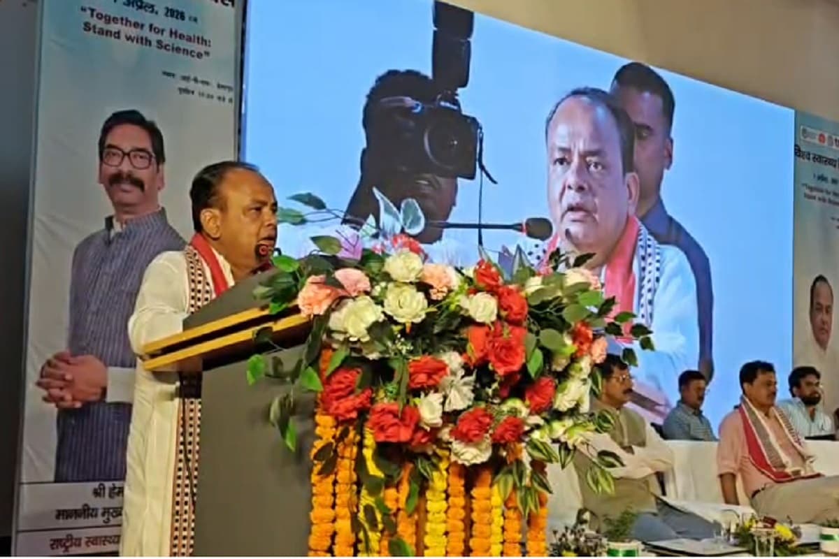 झारखंड सरकार आम लोगों को देगी स्वास्थ्य की गारंटी, जल्द जारी होगा हेल्थ कार्ड: डॉ इरफान अंसारी