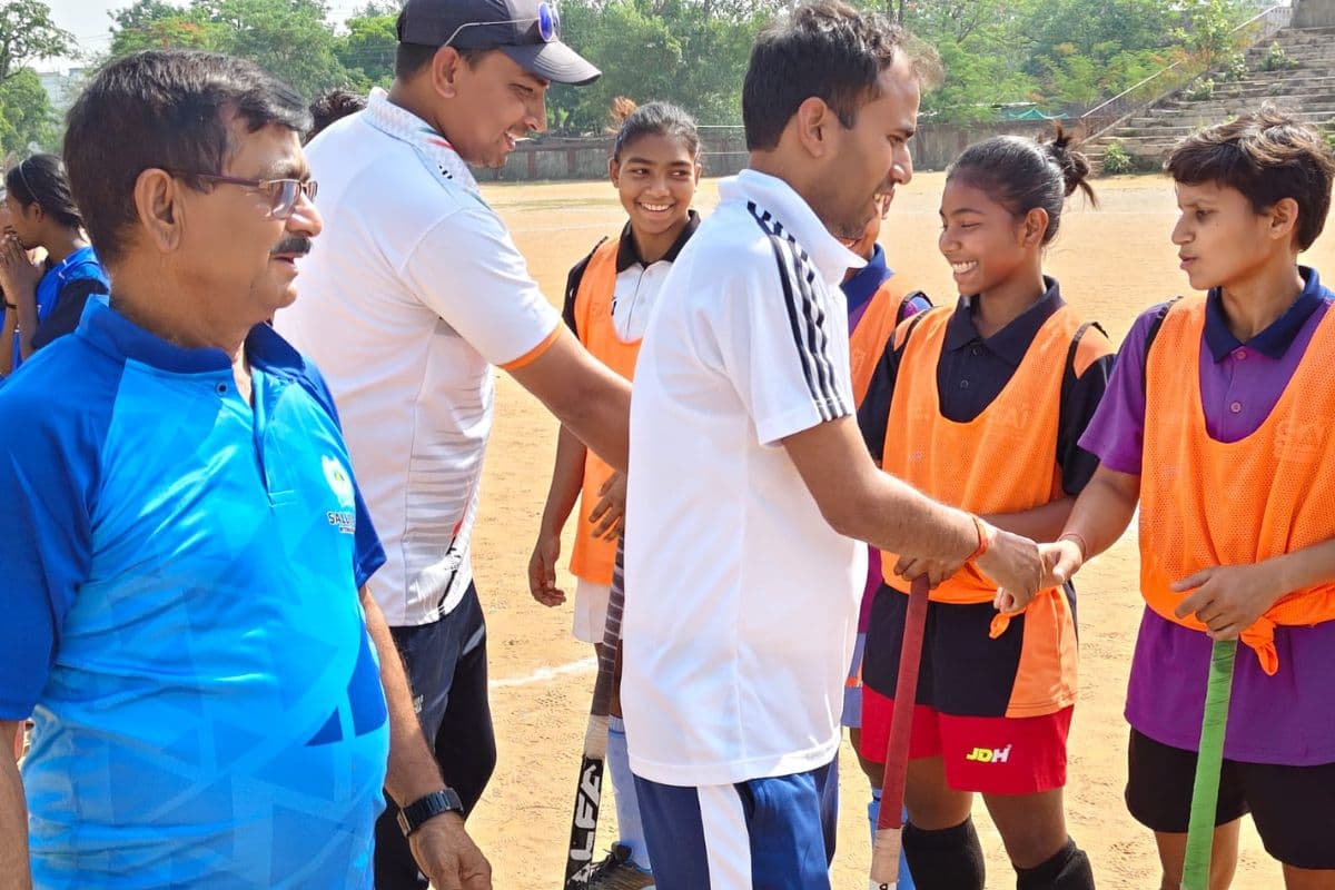 हजारीबाग में बालिका खिलाड़ियों का जलवा, ‘अस्मिता सिटी लीग’ में शानदार प्रदर्शन