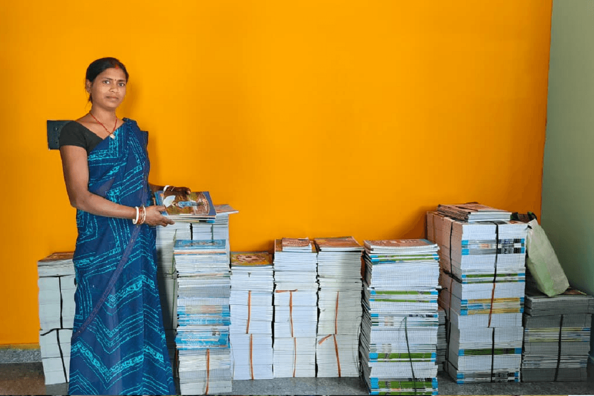 कॉपी प्रिंटिंग के छोटे व्यवसाय ने बदल दी हजारीबाग की कंचन की जिंदगी, समाज के लिए बनीं प्रेरणा