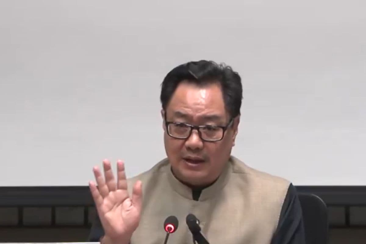 किरेन रिजिजू बोले- महिलाओं को अधिकार न देकर विपक्ष ने किया पाप, कांग्रेस पर लगा काला धब्बा