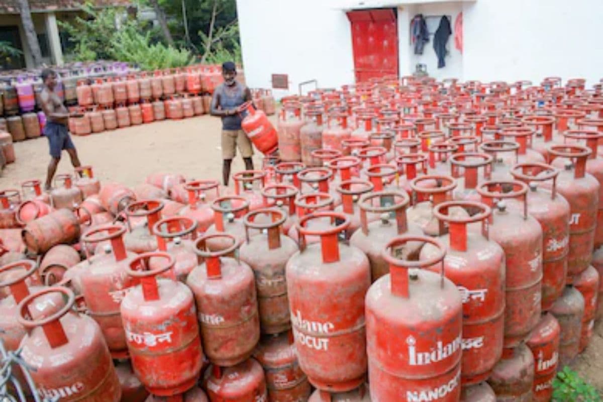 बिहार में गैस की किल्लत महज अफवाह, इंडियन ऑयल ने कहा- घबराएं नहीं, स्टॉक है भरपूर