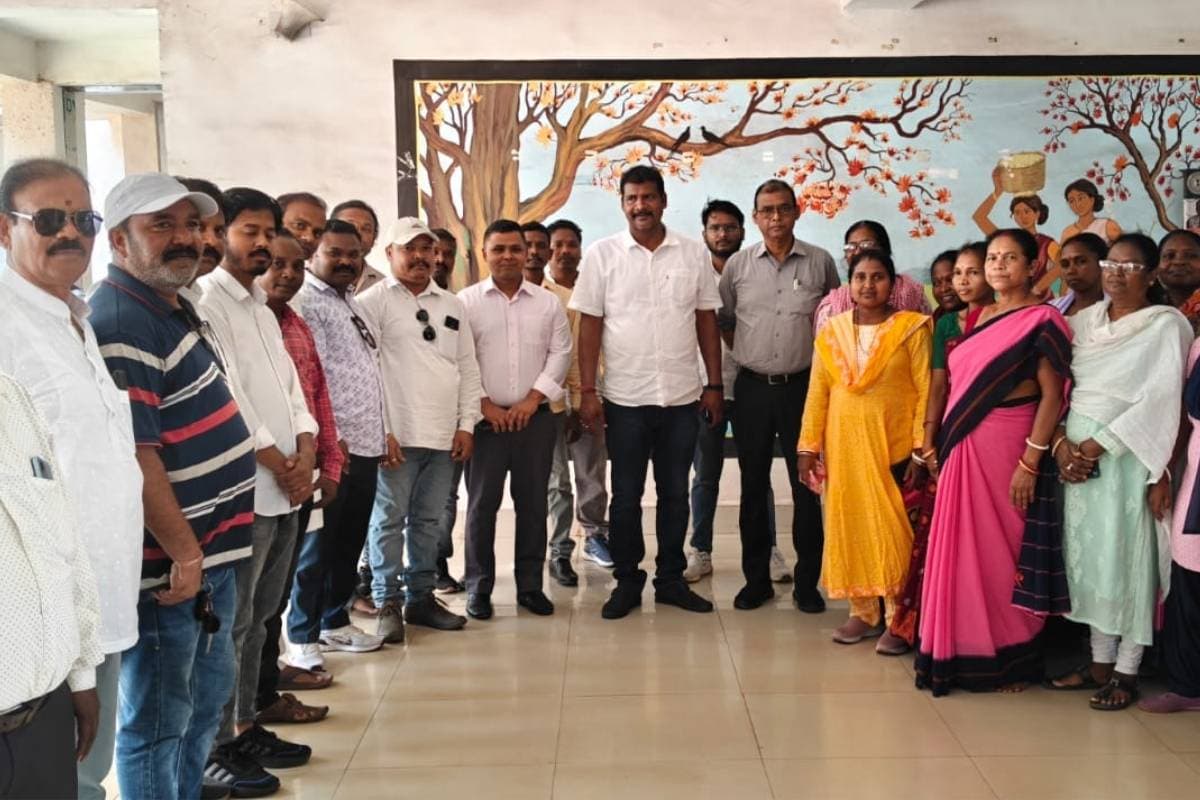 नोवामुंडी में भीषण गर्मी को लेकर प्रशासन अलर्ट, हाई-लेवल बैठक में दिए गए निर्देश