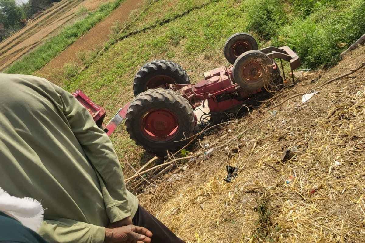 पलामू में अनियंत्रित ट्रैक्टर ने 3 वर्षीय मासूम को कुचला, मौके पर मौत