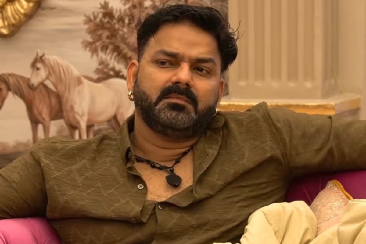 गुस्से में बेकाबू हुए पवन सिंह, मां के सामने दी खुली चुनौती- वीडियो वायरल