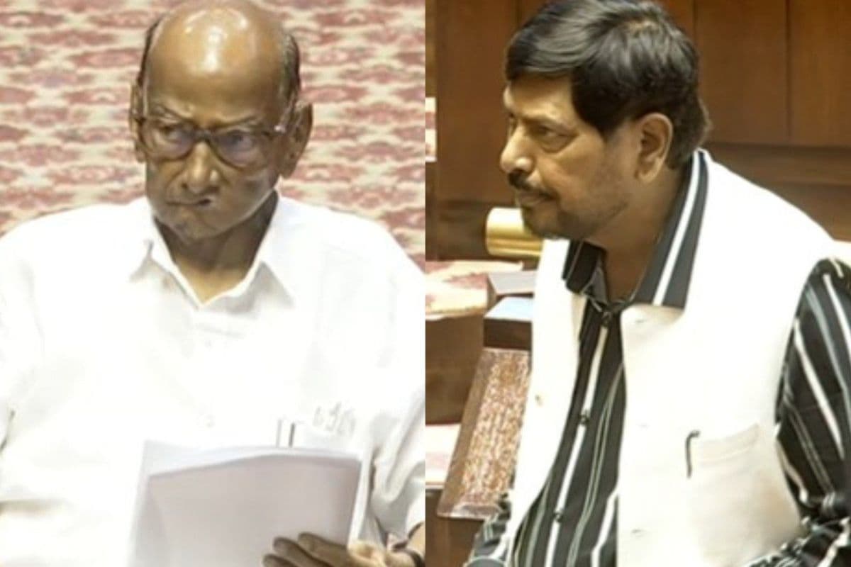 19 नये राज्यसभा सदस्यों ने ली शपथ, व्हीलचेयर पर बैठकर पहुंचे शरद पवार