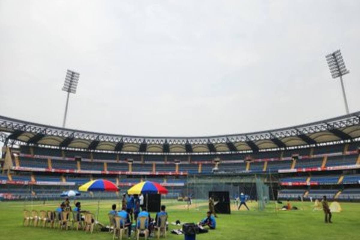 MI vs RCB: वानखेड़े में टॉस होगा असली बॉस, जानिए पिच और मौसम का हाल