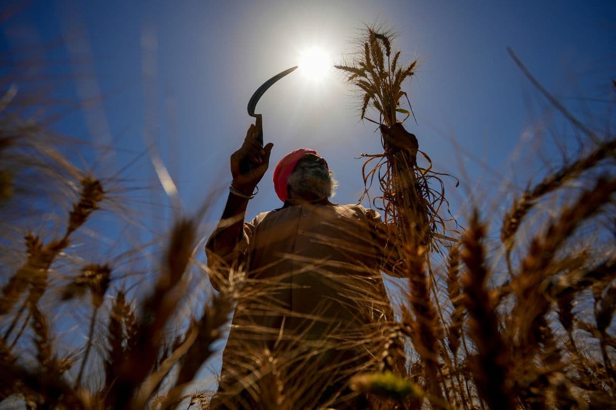 देशभर में मौसम का डबल अटैक, कहीं लू तो कहीं बारिश का अलर्ट