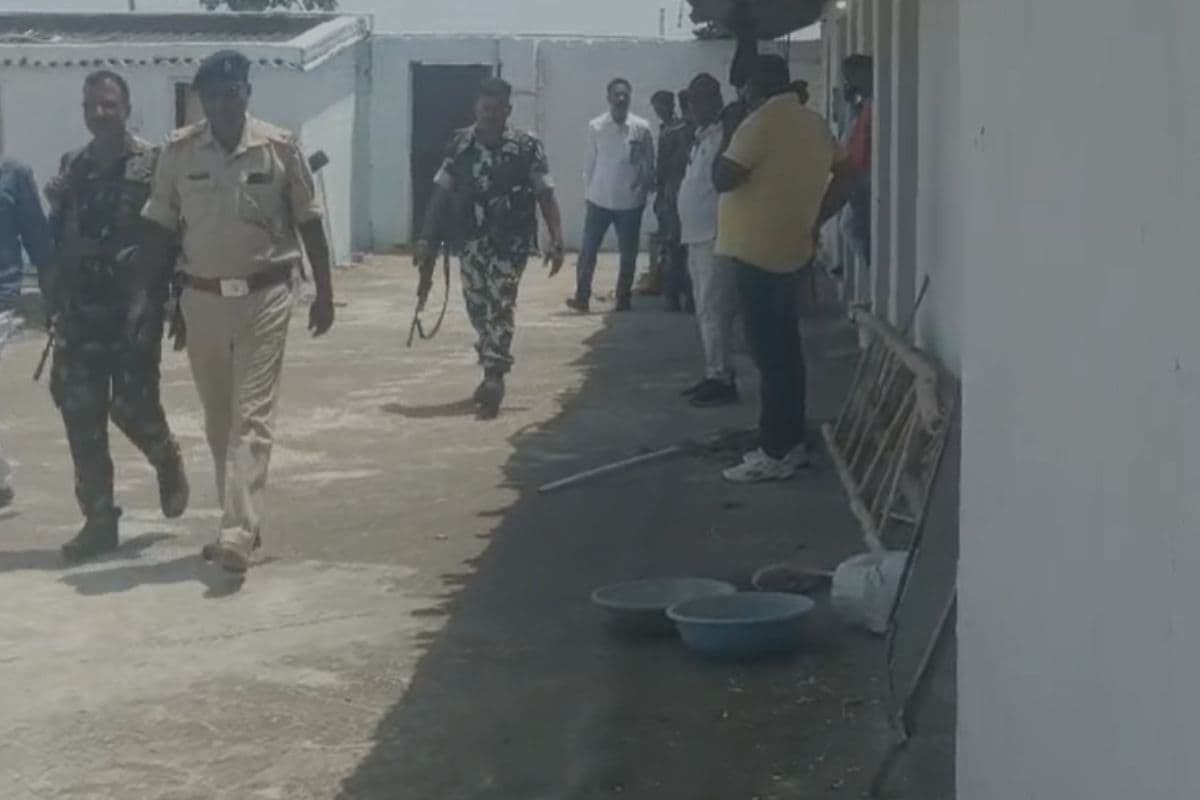 गढ़वा: विधायक सत्येंद्रनाथ तिवारी के पैतृक घर में चोरी, घर का ताला तोड़कर घुसे चोर