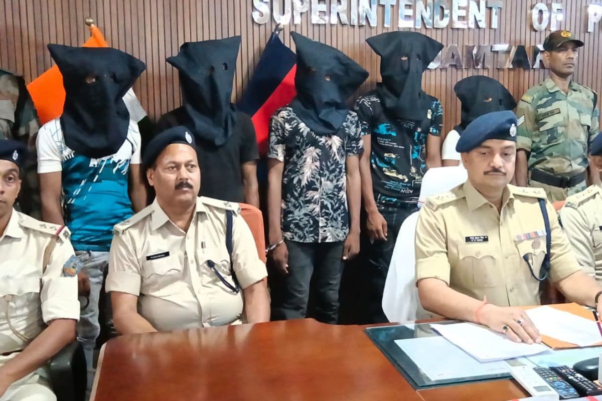 जामताड़ा में 5 साइबर अपराधी गिरफ्तार, फर्जी सिम सप्लायर भी दबोचा 